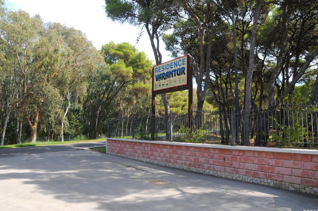Residence Varantur Cagnano Varano Esterno foto